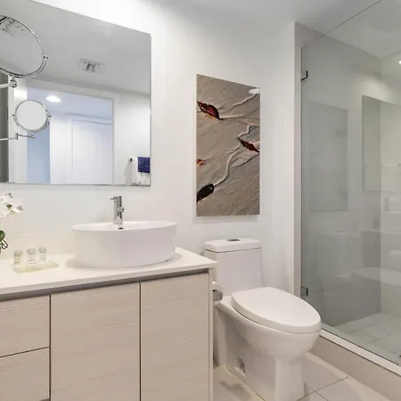 Upper Studio With Balcony,Pool And Gym, Near Beach Hallandale Beach Exterior photo